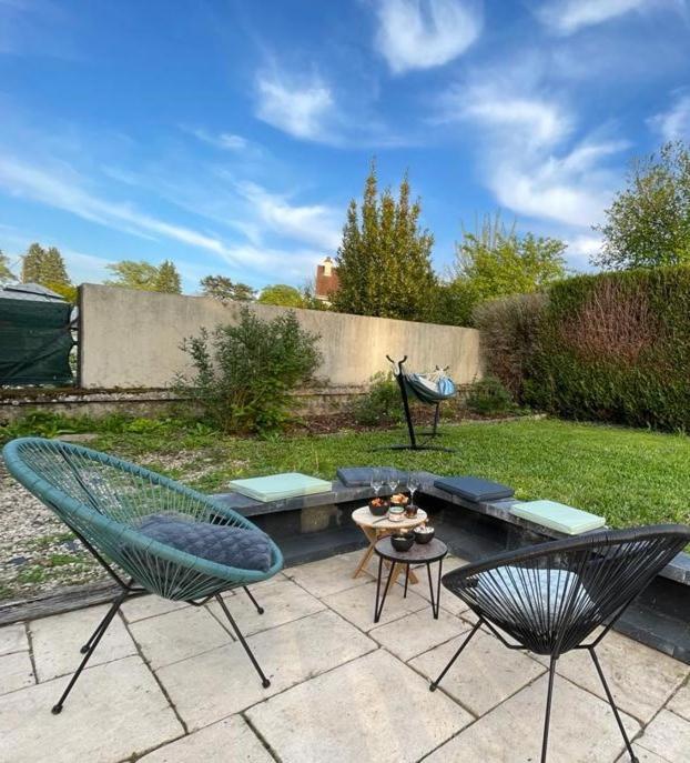 Charmante Maison Bourguignonne Avec Grand Jardin Et Parking Montbard Exterior foto